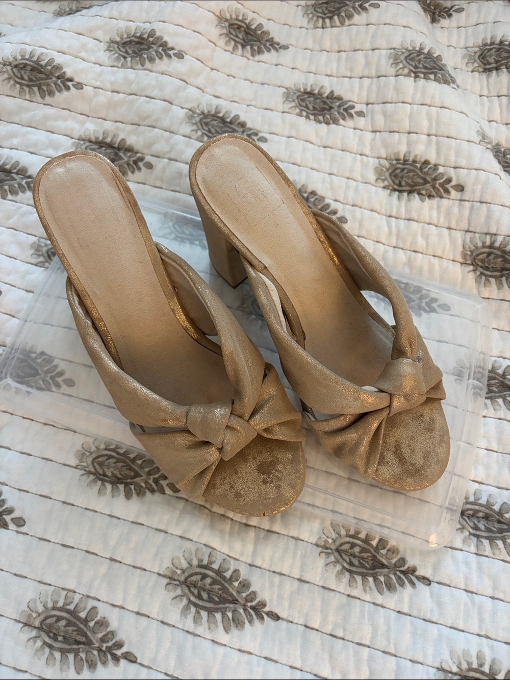 GAP Metallic Gold Knot-Front Block Heel Mules - Women